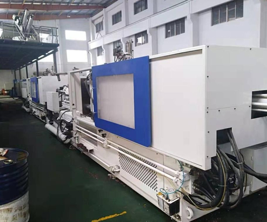 新設(shè)備噴涂